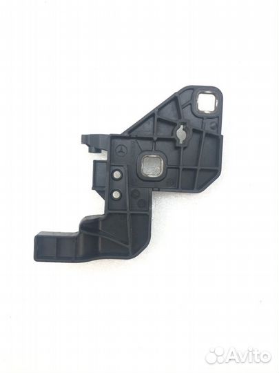 Кронштейн фары правый Mercedes-Benz Glc Coupe C253