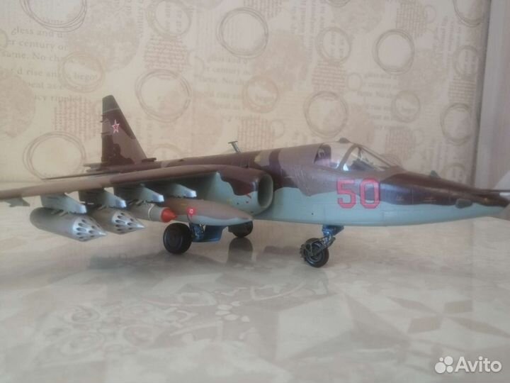 Сборная модель самолета 1 48