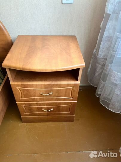 Спальный гарнитур