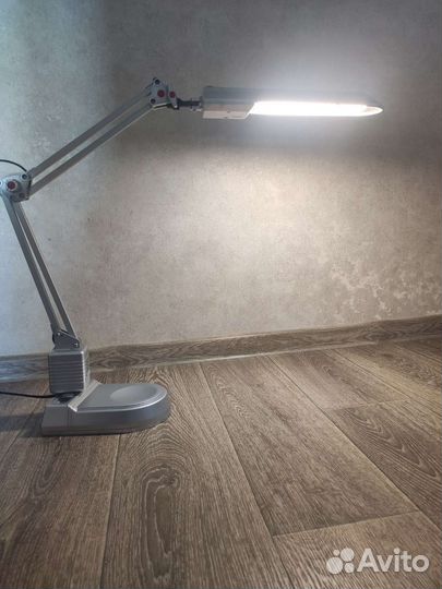 Настольная Лампа