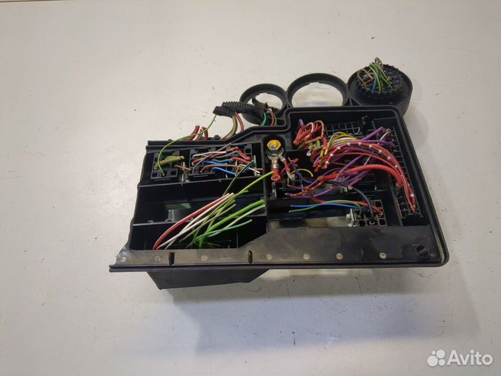 Блок предохранителей BMW 3 E36, 1998