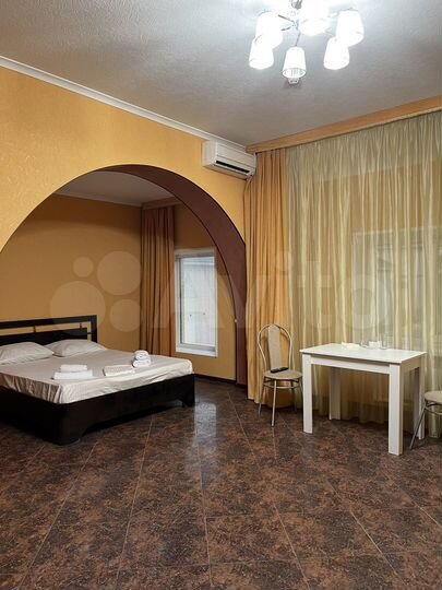 Комната 40 м², 1/2 эт.