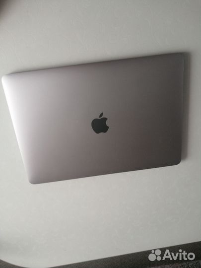 MacBook Pro 13 (2017), 512 гб, Core i5, 3.3 ггц, R