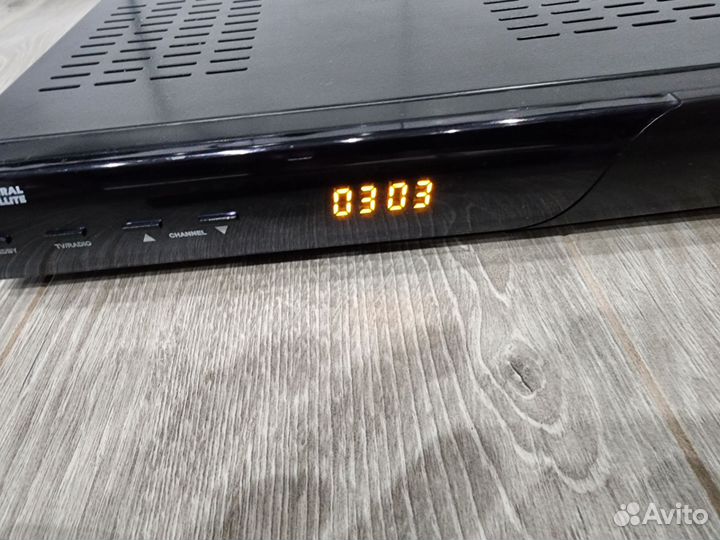 Ресивер триколор gs 8300m