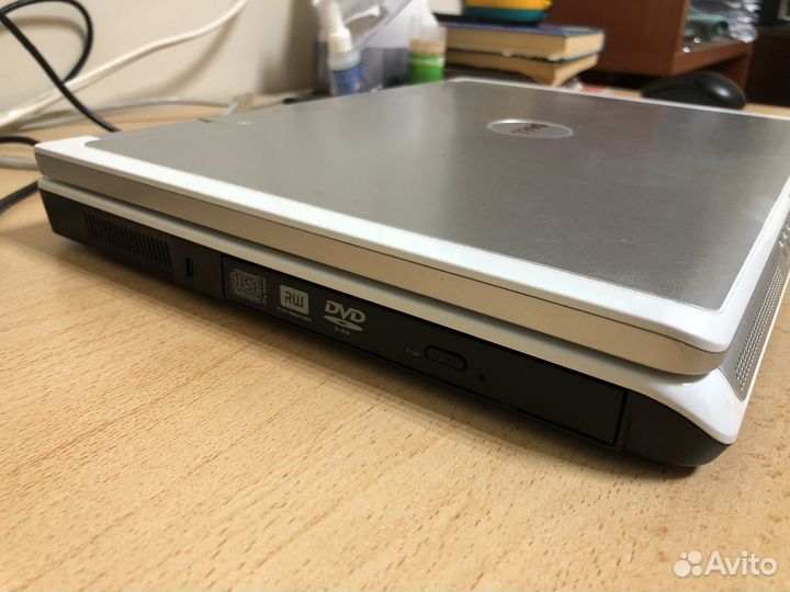 Ноутбук Dell Inspiron 6400