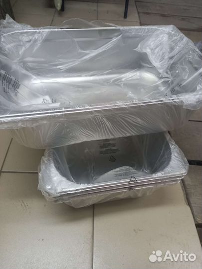 Емкость из нержавейки с крышкой