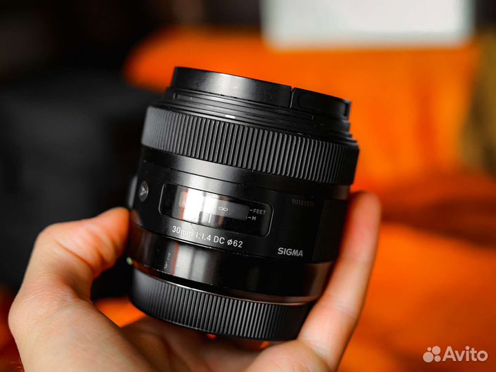 Объектив Sigma 30mm f/1.4 Art (Canon)