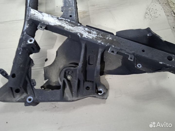 Подрамник передний в сборе с подушками BMW 5 E39