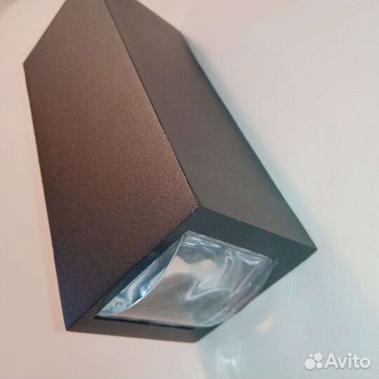 Светодиодный светильник