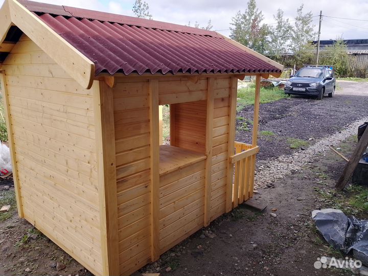 Детский игровой домик из дерева