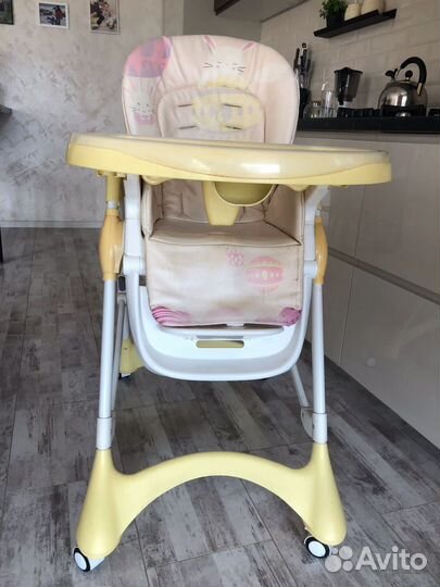 Стульчик для кормления