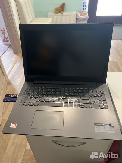 Ноутбук lenovo бу