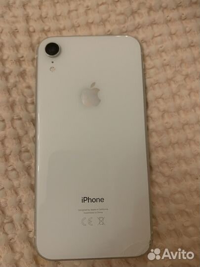Телефон iPhone XR 128 гб