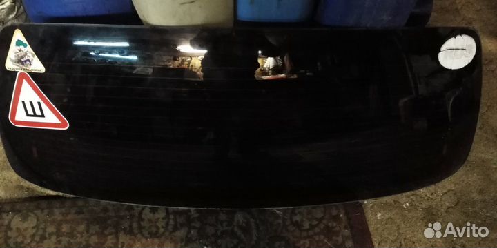 Стекло задней двери хундай старекс