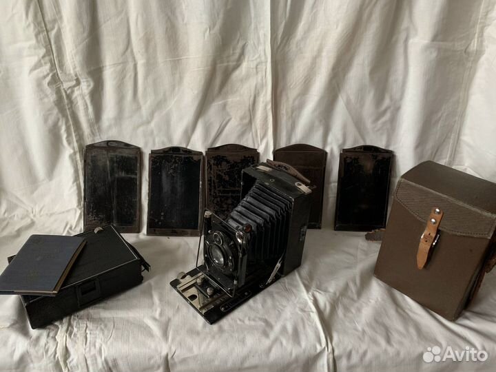 Пленочный фотоаппарат