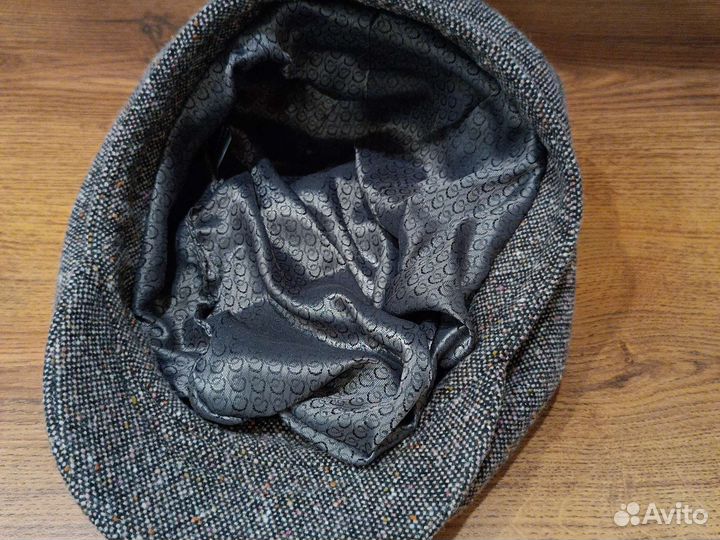 Твидовая кепка на осень с козырьком обхват 56 см