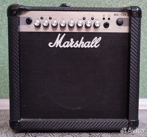 Комбоусилитель для электрогитары Marshall MG15cfx