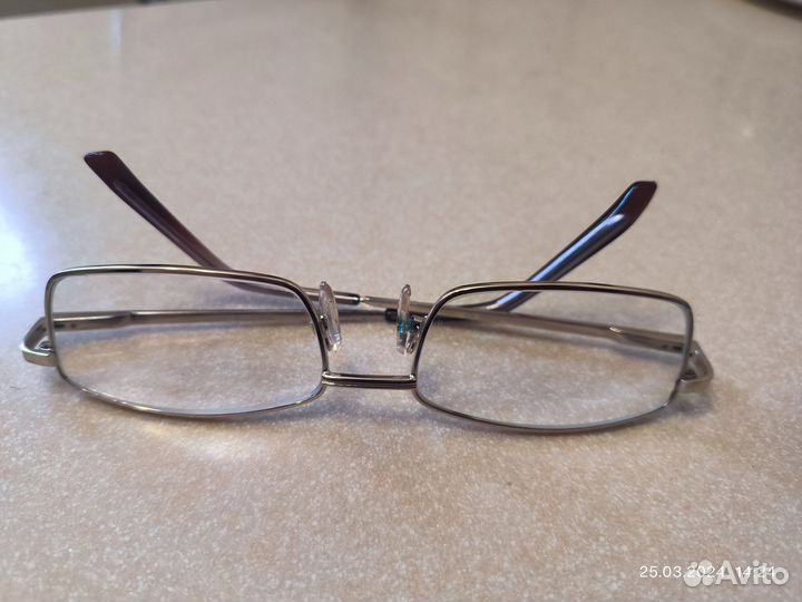 Стеклянные очки для зрения с диоптриями+0.75 +0,75