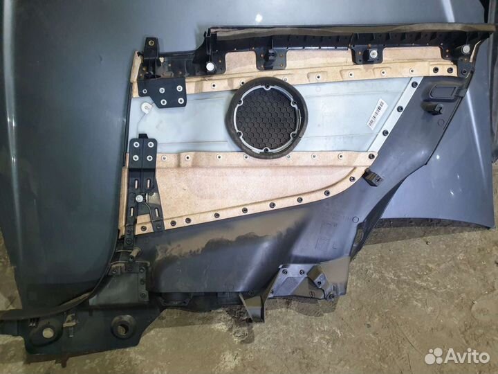 Обшивка салона левая Opel Astra H
