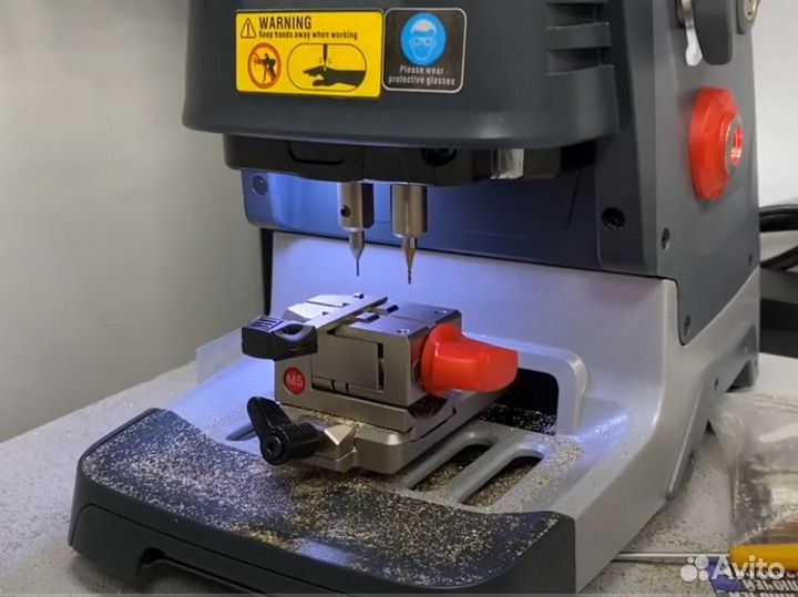 Изготовление автомобильных ключей зажигания, смарт