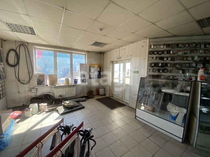 Продам помещение свободного назначения, 293.8 м²