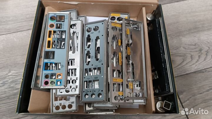 Заглушки (бэкплейт) для корпуса