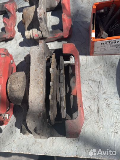 Lexus is 250 суппорта