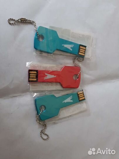 Флэшки 8,16 и 32 гб