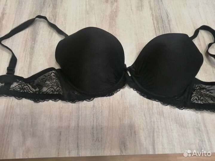 Бюстгальтер