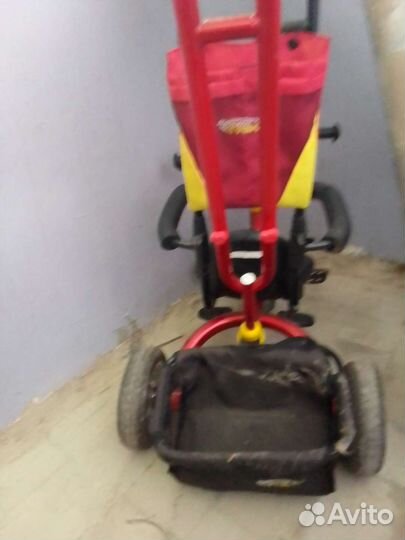 Детский трехколесный велосипед бу