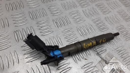 Форсунка дизельная jeep grand cherokee WK (4MA19AL