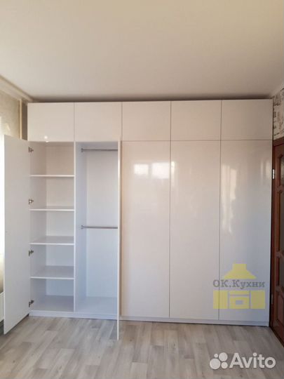 Стенка угловая