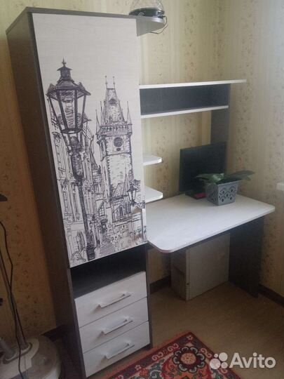 Компьютерный стол