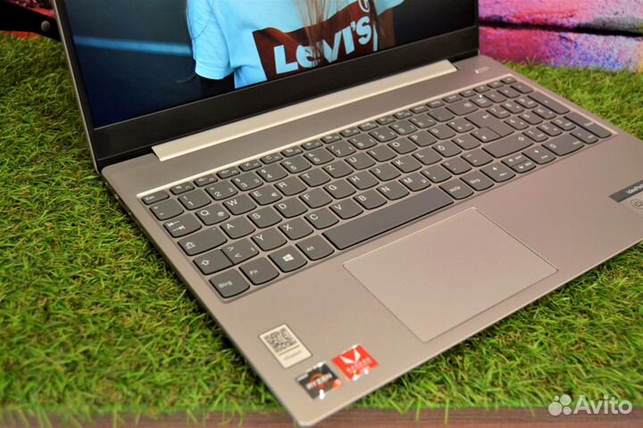 Мощный, тонкий ноутбук Lenovo / Ryzen 5 / SSD