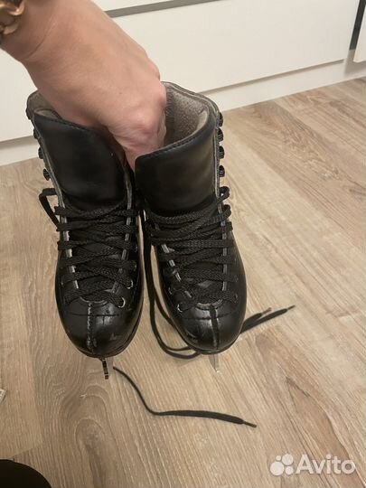 Коньки для фигурного катания 29 черные