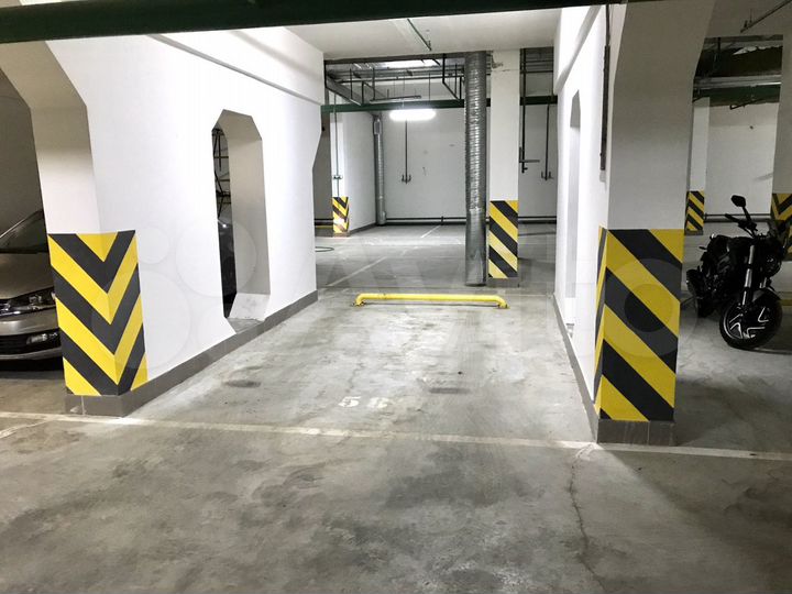 Машиноместо, 15 м²