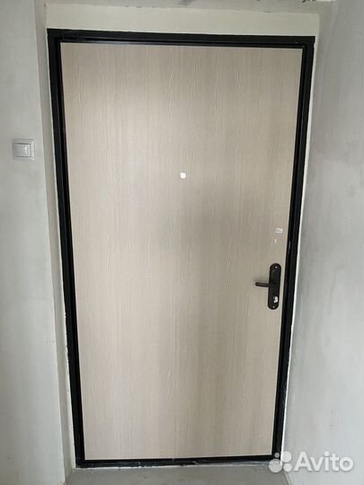 Дверь входная бу