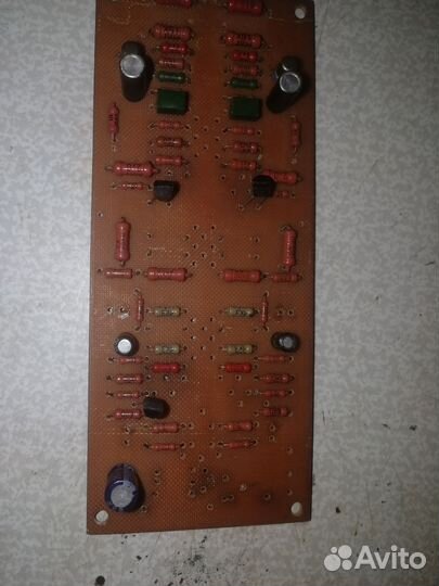 Предварительнй усилитель