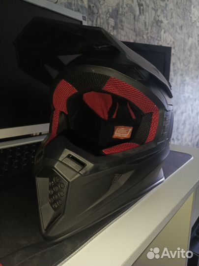 Кроссовый шлем origin