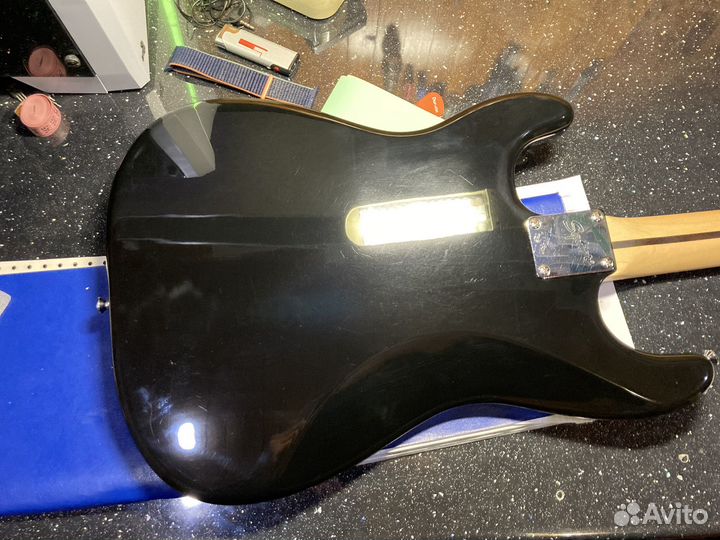 Электрогитара fender squier bullet strat