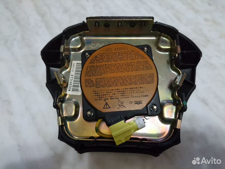 Подушка безопасности Nissan Serena Primera Almera