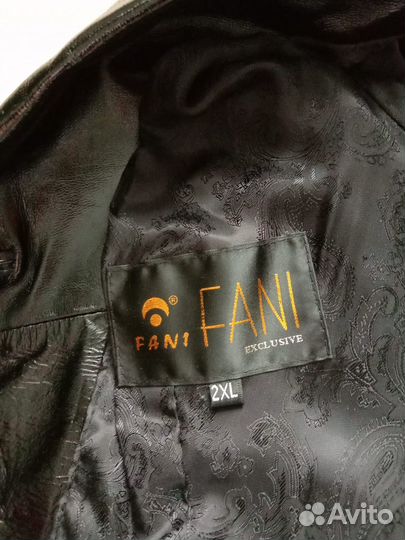 Кожаный лаковый плащ винтаж