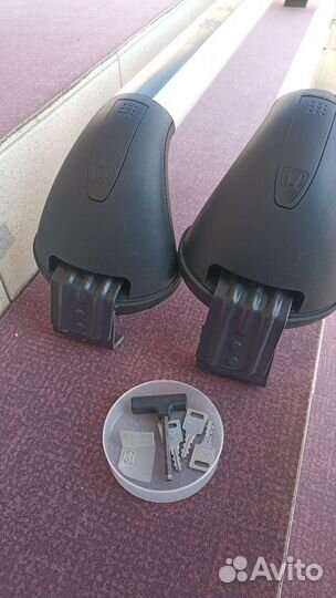 Оригинальный багажник на Honda Civic 4D