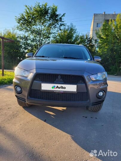 Mitsubishi Outlander 3.0 AT, 2011, 110 000 км