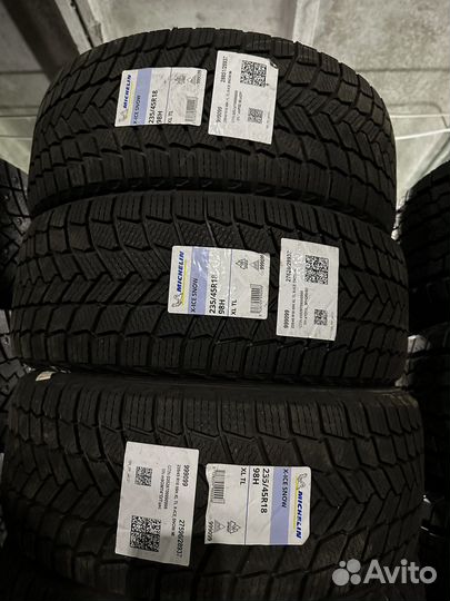 Michelin X-Ice Snow 235/45 R18 98H