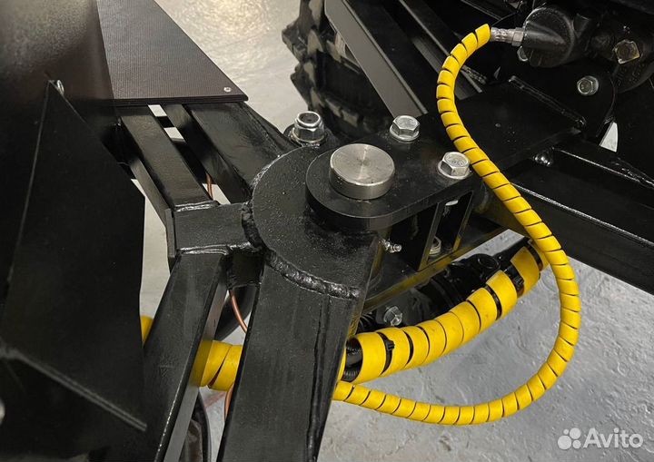 Квадроцикл переломка Ермак (Снегоболотоход)