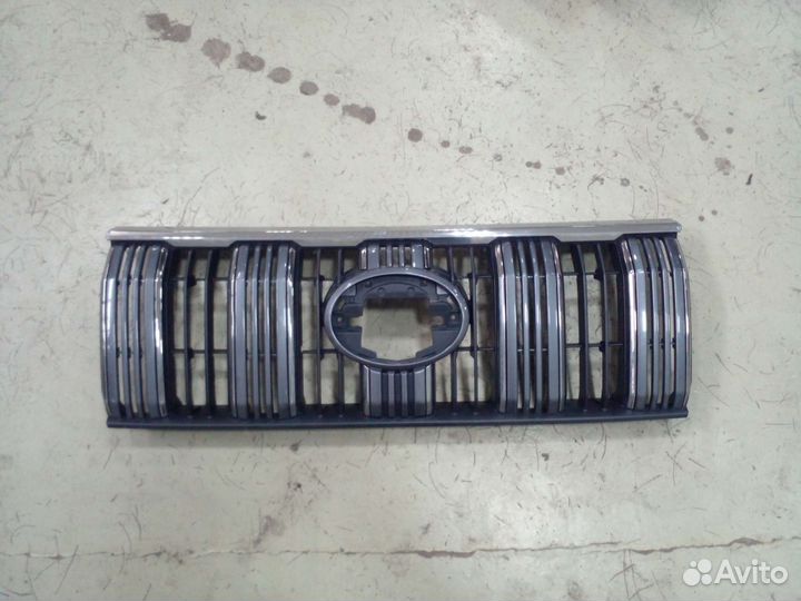 Решетка радиатора Toyota Land Cruiser Prado 150