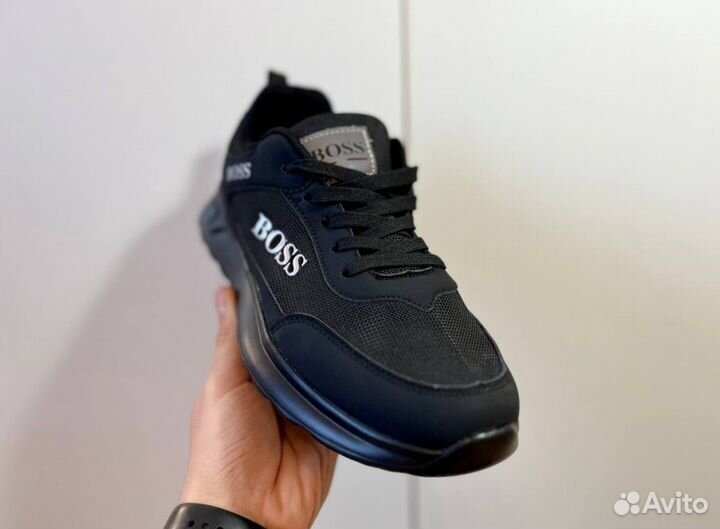 Кроссовки Boss комфортные
