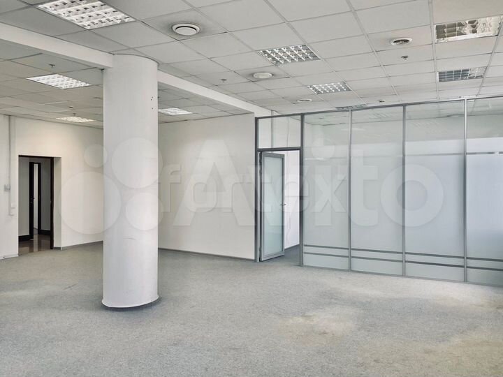 Сдам офисное помещение, 527 м²