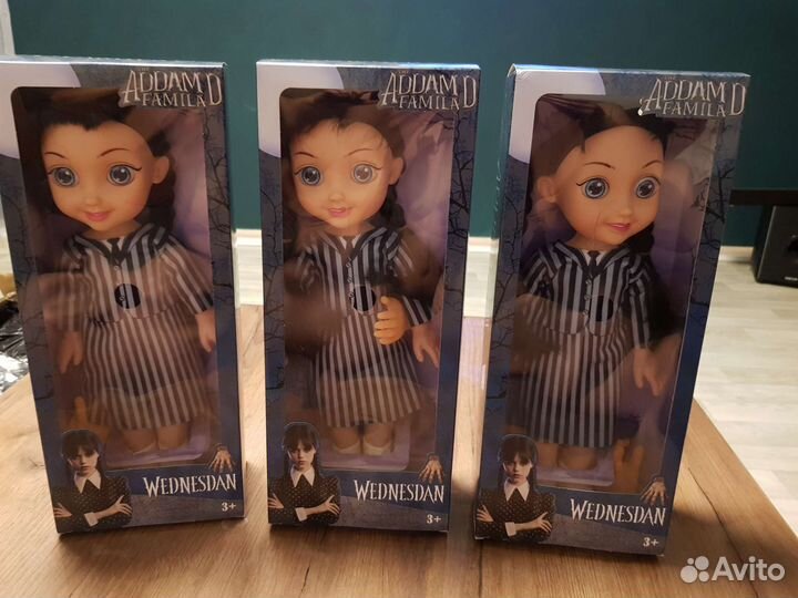 Кукла венсдей